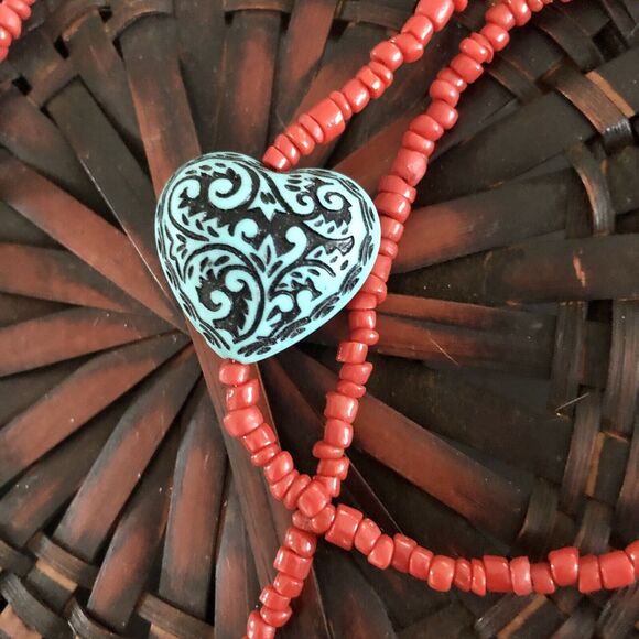 Vintage Zuni Beaded Necklace Red Seed Glass Beads Blue Heart Beads - Picture 2 of 5